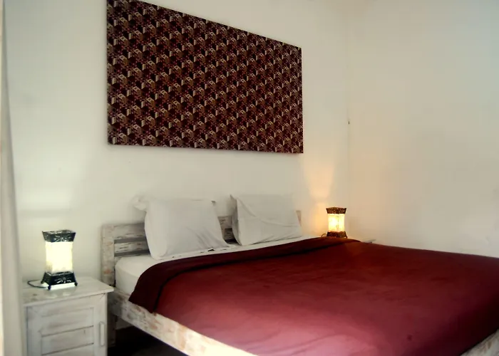 White Dove 3*